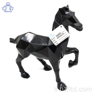 Statua di cavallo in resina nera geometrica moderna